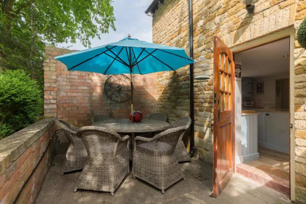 Piglet Lodge Pebworth Экстерьер фото